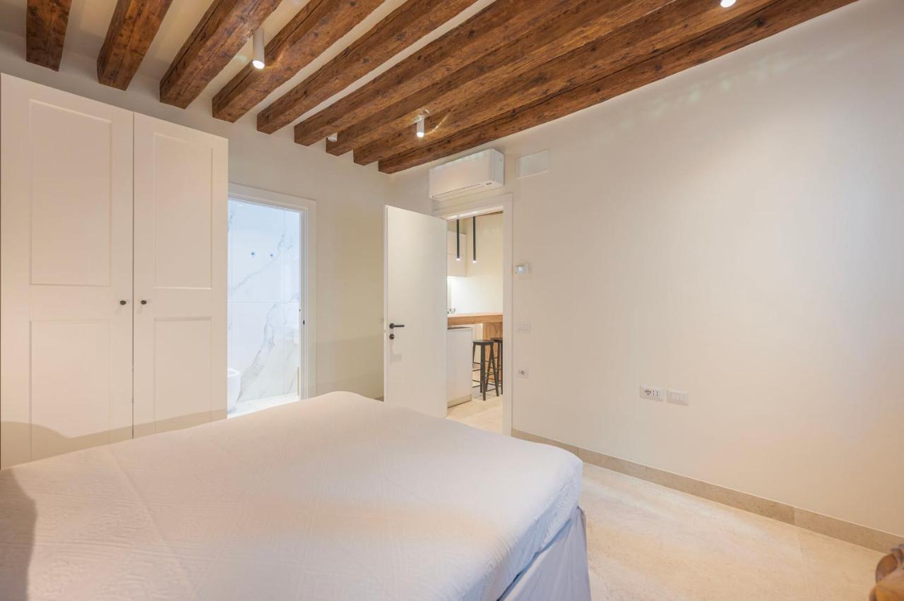 Grifalcon D'Oro - Venice City Center Bagian luar foto