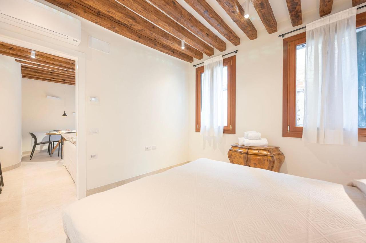 Grifalcon D'Oro - Venice City Center Bagian luar foto